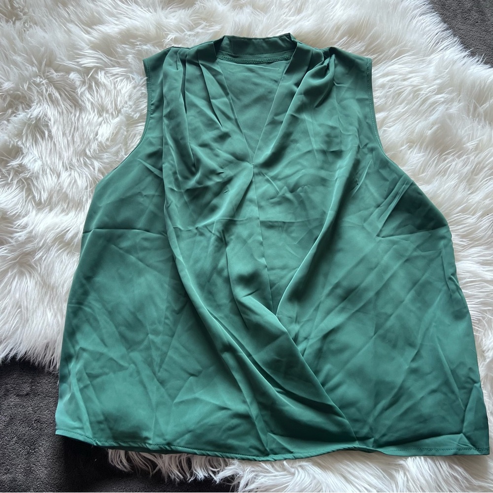 Elegant Green Sleeveless Top